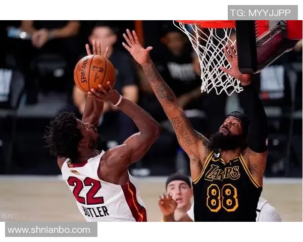 湖人对决热火G6精彩转播全程回顾与赛后分析